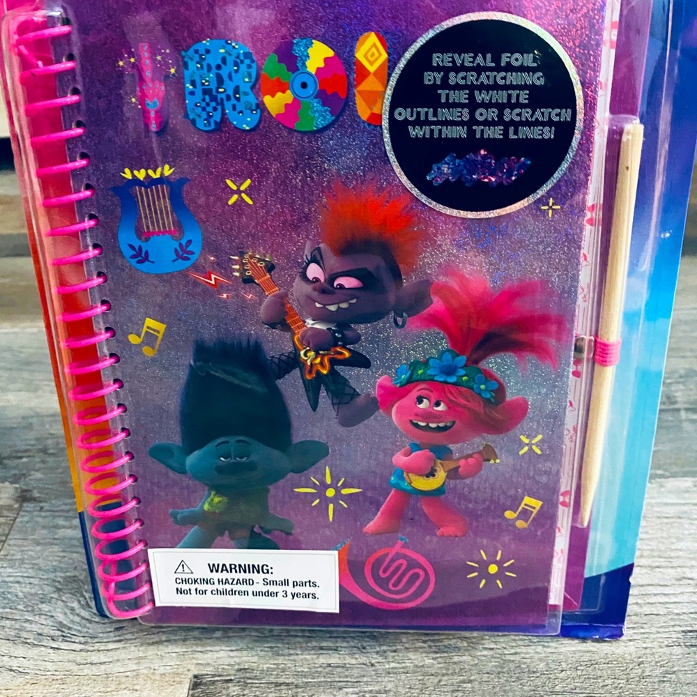 New Trolls Scratch & Sniff Sticker Journal - Picture 8 of 9